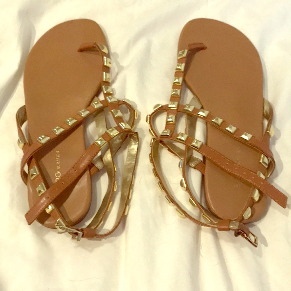 bcbg gold and brown shoes